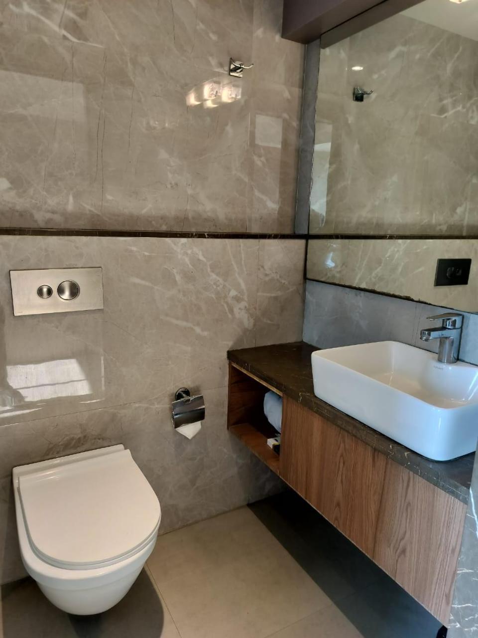 Hotel Olten Mumbai Exterior photo